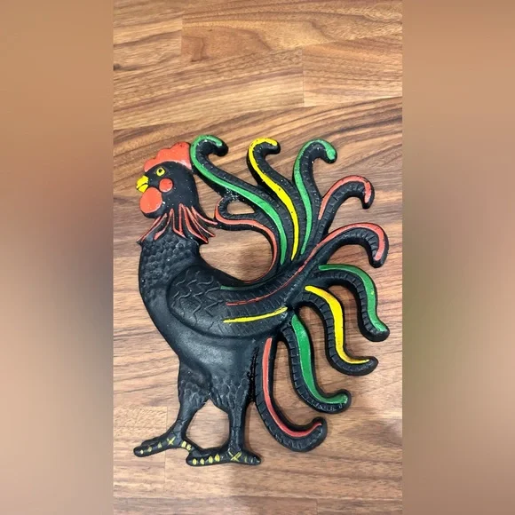 2 Vintage Black Hand Painted Cast Iron Mid Century Chanticleer Roosters. - Picture 2 of 4